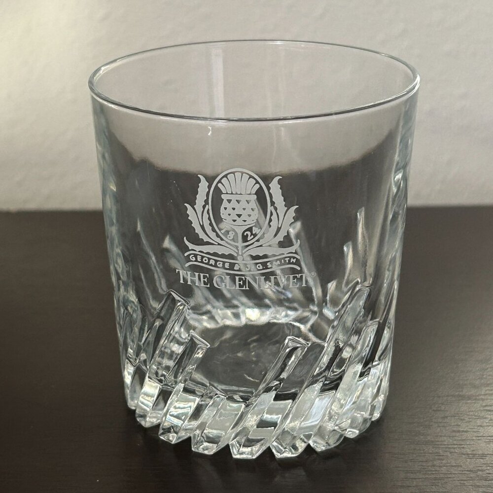 Glenlivet Single Malt Scotch Whiskey Glass Etched Cocktail Rocks Lowball